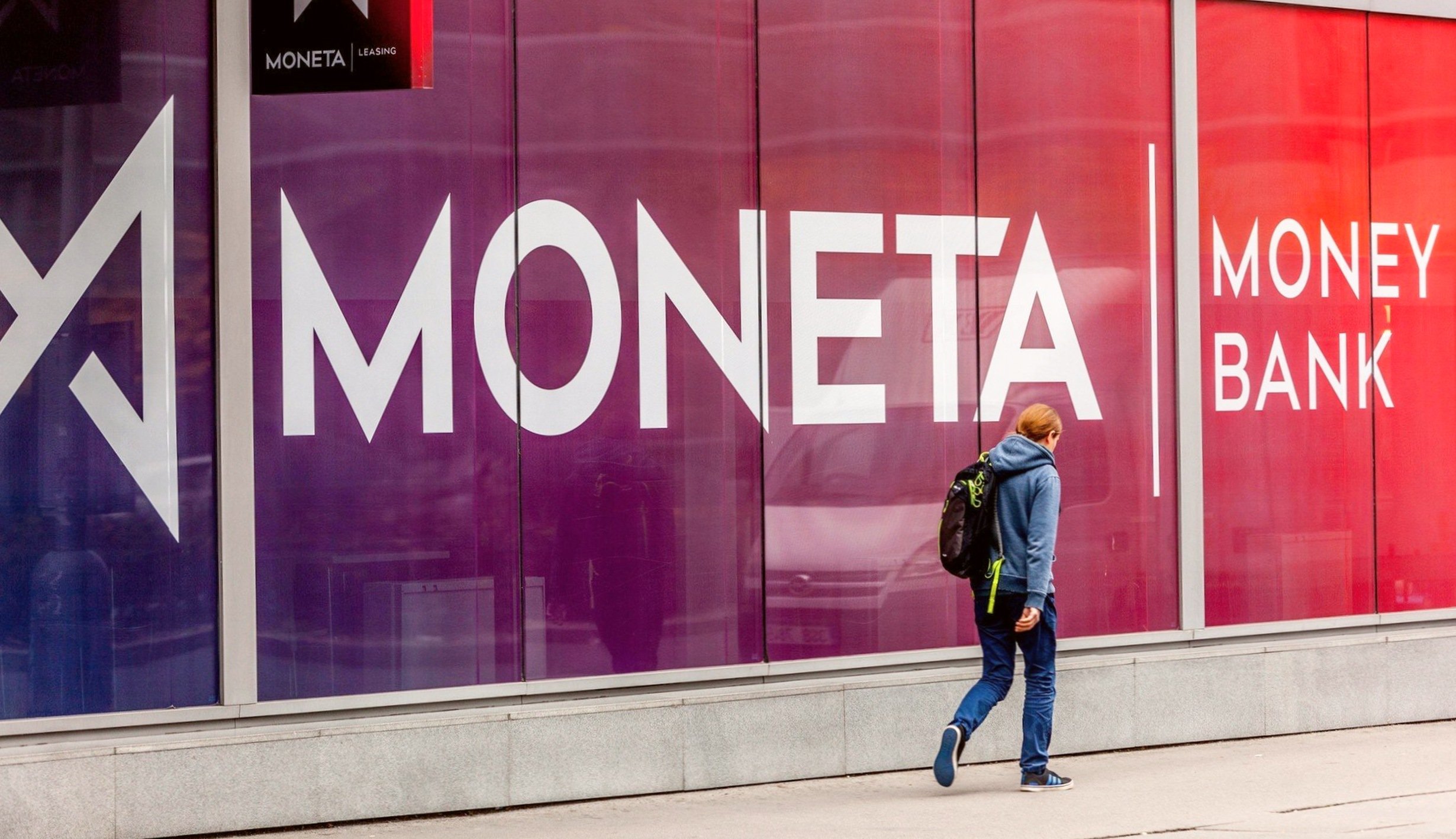 Moneta Money Bank překonala výhledy. Čistý zisk loni zvýšila o třetinu na 5,19 miliardy
