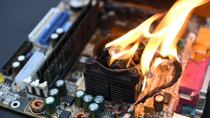 Teplota CPU 95 °C se stává novou normou, zda je to rozumné, ukáže až čas