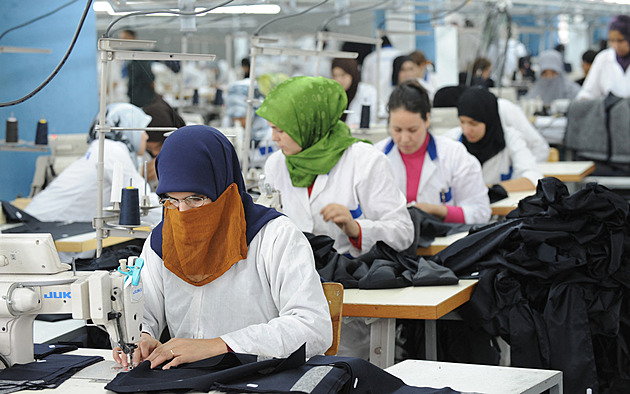 Unie se chystá ozelenit módní průmysl, giganti jako Zara jsou ve střehu