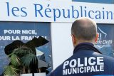 Protesty proti důchodové reformě pokračují, šéfovi francouzských Republikánů poničili kancelář v Nice