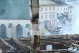 Bánská Štiavnica čeká po požáru na vyčíslení škod. Postižené město navštíví premiér s vládou