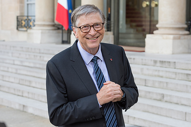 Bill Gates: Umělá inteligence je mojí druhou revolucí, ale hlídejme ji