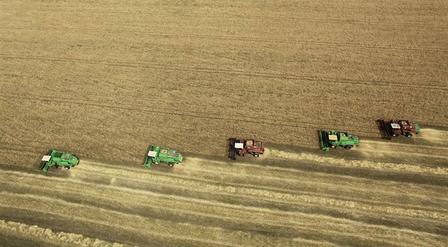 Zemědělcům loni stoupl zisk o 140 procent, letos je čeká strmý propad