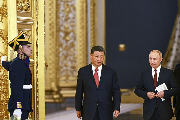 KOMENTÁŘ: Těžkých 48 hodin pana Si. Vidinu míru oddaluje soupeření Číny a USA