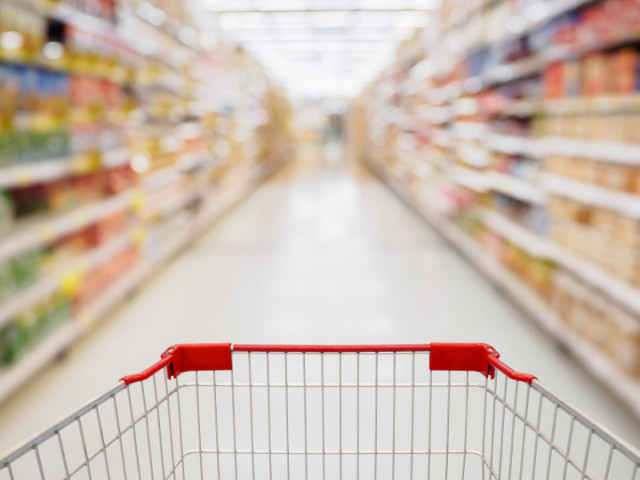 Čeští investoři koupili supermarkety a obchodní parky za šest miliard