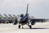 ONLINE: MiG-29 na drony nestačí, potřebujeme americké stíhačky, prohlásil šéf ukrajinské armády