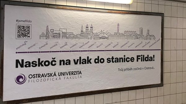 Ostravská univerzita čelí kritice za svou reklamu. Podle expertů zhoršuje postavení žen při lákání studentů