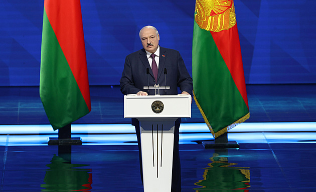 Moje éra se chýlí ke konci, oznámil Lukašenko. Prezidentská dynastie nebude