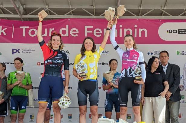 

Kopecky dojela druhá v etapě Tour de Feminin, Kvasničková bere celkové třetí místo

