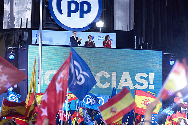 Španělští socialisté v regionech propadli, Sánchez vyhlásil předčasné volby