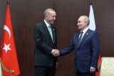 Erdogan a Putin se milují. Anebo se možná jen potřebují