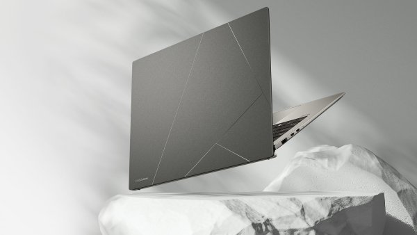 Jedno kilo a jeden centimetr: Zenbook S 13 OLED v testu ukázal nečekanou výdrž v extrémním balení
