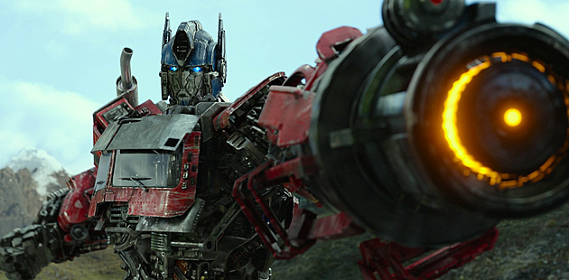 RECENZE: Bezduchým Transformers nepomohou ani robotická zvířátka