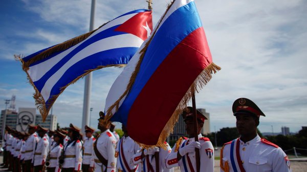 Rusko už verbuje žoldáky i na Kubě. Pašerákům lidí za to hrozí i trest smrti