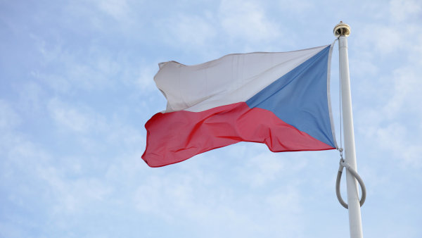 Vize budoucnosti Česka má podle premiéra stát na štíhlém a efektivním státu. A co moderní způsob vládnutí?