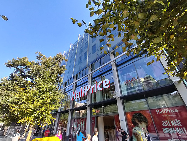 HalfPrice míří vysoko. Svou šestou pobočku otevírá přímo v centru Prahy