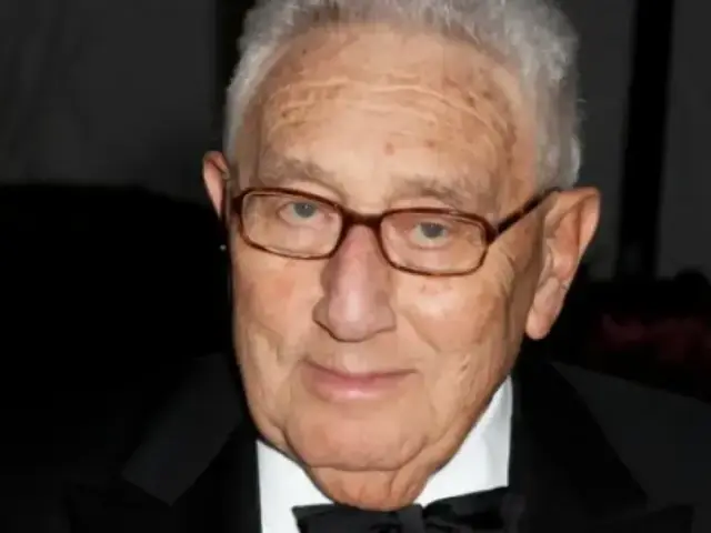 Kissinger varuje Američany před rozpadem vztahů s Čínou. Obává se ekonomického propadu i AI