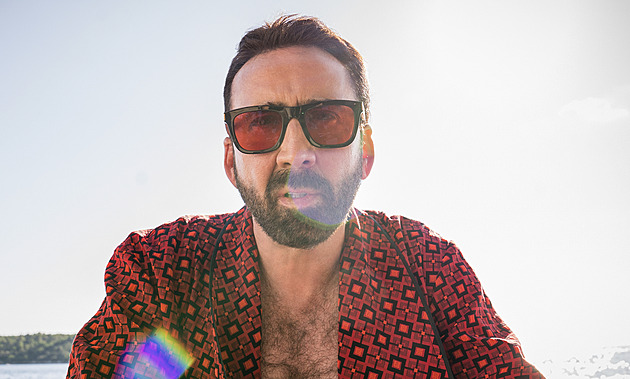 TELEVIZIONÁŘ: Jak nesnesitelná tíha obřího talentu drtí Nicolase Cage