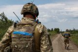 ONLINE: Británie chce posílat vojenské instruktory na Ukrajinu. ‚Krok ke třetí světové,‘ tvrdí Medvěděv