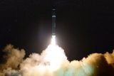 KLDR se pokusí vyslat špionážní satelit na oběžnou dráhu. Varovala Japonsko před dopadem kusů rakety