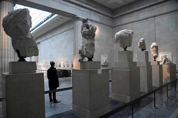

Sunak zrušil setkání s řeckým premiérem kvůli sporu o antické artefakty

