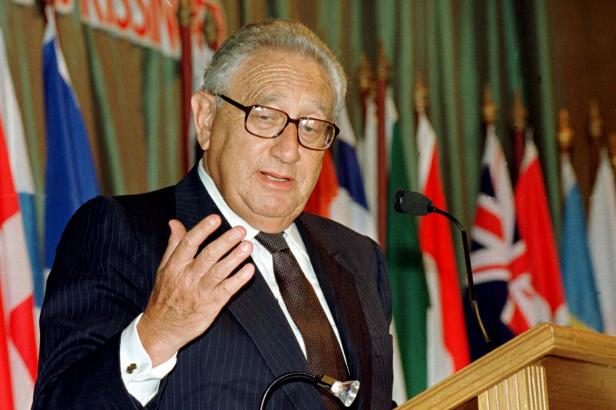 

Od uprchlíka s přízvukem k „Machiavellimu“. Kissinger zasahoval do světové politiky celá desetiletí

