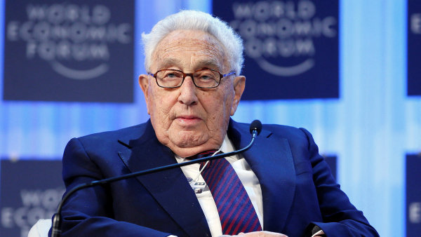 Zemřel Henry Kissinger, milovaná i nenáviděná superstar zahraniční politiky. Svět změnil k lepšímu