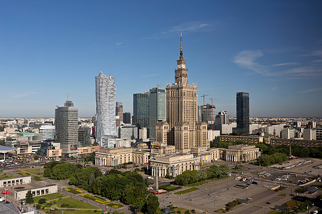 Město, které dostalo druhou šanci. Varšava ohromí nejen pohnutou historií