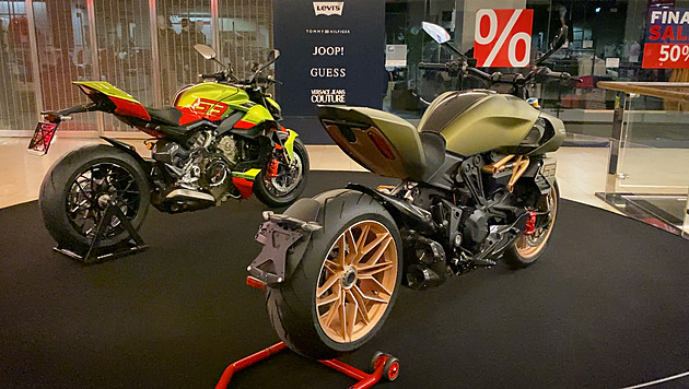 Ducati v Praze ukazuje původní mládě i poklady kolekce českého sběratele