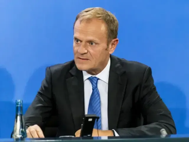 Tusk odmítl Zelenského výzvu k setkání na hranicích. Chce chránit polské zemědělce