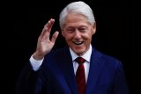 Americký exprezident Clinton přijede do Prahy. Vystoupí na konferenci k výročí vstupu Česka do NATO