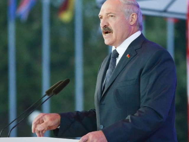Volby pod tuhou kontrolou. Bělorusové hlasují poprvé od potlačení protestů