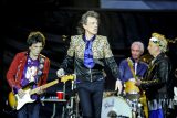 Výstava v Londýně odkryla neznámé snímky Rolling Stones. Fotograf Sanchez doprovázel kapelu i ve studiu