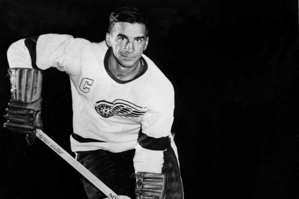 

Bojovník proti hokejovému "otroctví". Legenda Detroitu Ted Lindsay stál u zrodu první hráčské asociace

