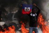 Vláda Haiti vyhlásila výjimečný stav v Port-au-Prince. Gangy ovládají už zhruba 80 procent hlavního města