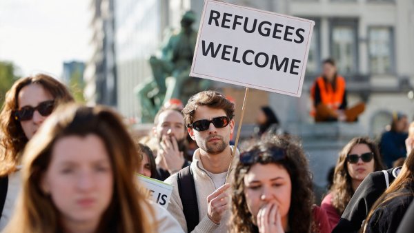 Čeští politici se o nelegální migraci prolhali až na dno. Poučit se ale teď mohou od nečekaného zdroje