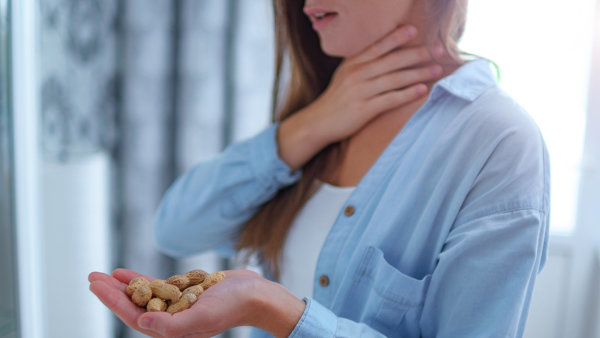 Mléko, vejce, arašídy a spol. Lék pro astmatiky přináší nově naději lidem s alergií na potraviny