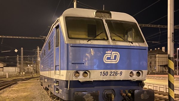 Šprtské zavádění ETCS posílá do výslužby další typy lokomotiv, včetně ikony 70. let