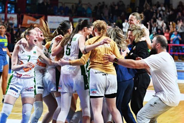 

Basketbalistky USK podlehly ve finále Žabinám, v lize prohrály po 301 zápasech

