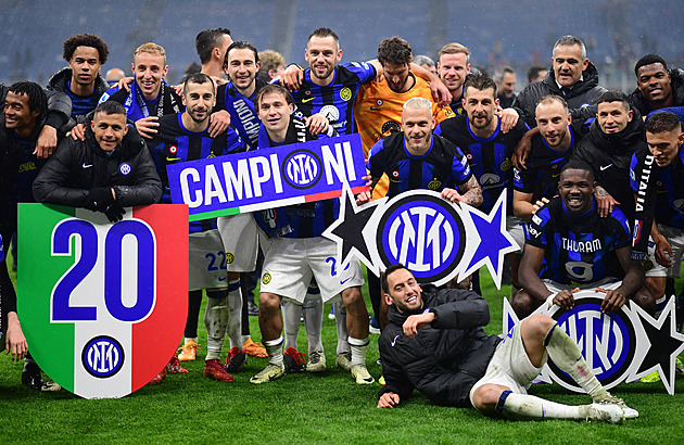 Výhra nad rivalem zajistila dvacátý titul. Inter křepčí po výhře nad AC Milán