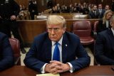 Začal soud s Trumpem. ‚Platba pornoherečce byla součástí volebního spiknutí,‘ tvrdí prokuratura