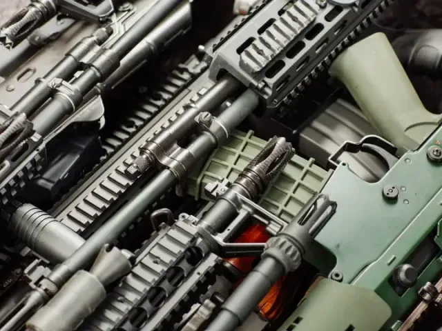 Česká skupina RSBC koupila rakouský zbrojařský podnik Steyr Arms
