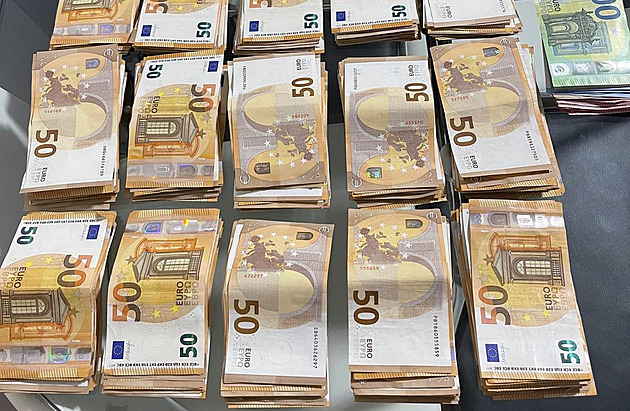 EU přísněji zakročí proti praní špinavých peněz, vzniká nový kontrolní úřad