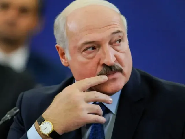 Rusové postupují pomalu, na frontě je patová situace. „Je čas pro jednání,“ tvrdí Lukašenko