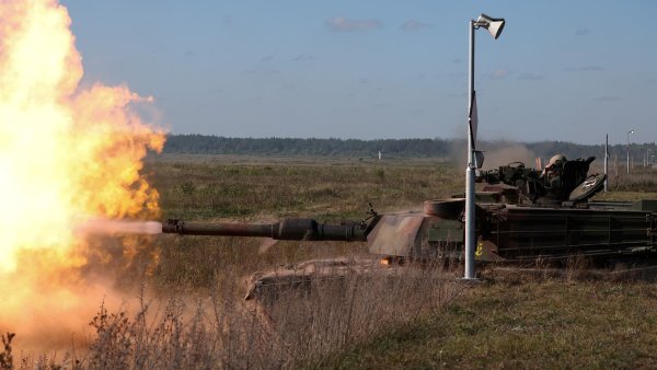 Ukrajina stáhla z bojů americké tanky Abrams. Ohrožují je zabijácké drony