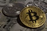 Získat bitcoin je čím dál tím náročnější. Česká firma ho těží v poušti na Arabském poloostrově