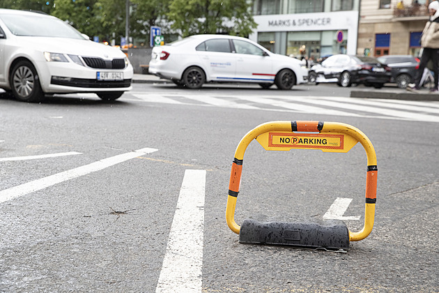Pražský vynález: dodávky ohlídá umělá inteligence, odpočítá jim parkování