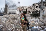 Ukrajina není unavená jen z bombardování, ale i z rozpadu rodinného života, říká válečný analytik