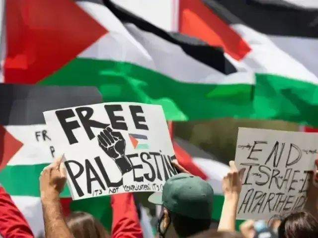 Zastánci Palestiny obsazují budovy. Kolumbijská univerzita začala podmíněně vylučovat