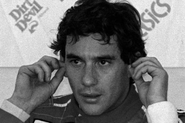 

Černý víkend v Imole. Smrt Ayrtona Senny probudila svět F1 z iluze o bezpečnosti

